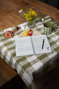 Playful Rust & Pearl Links Large Planner - Image 9