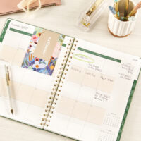 Whimsical Garden Large Twin-Wire Planner - Image 3