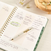 Whimsical Garden Large Twin-Wire Planner - Image 6
